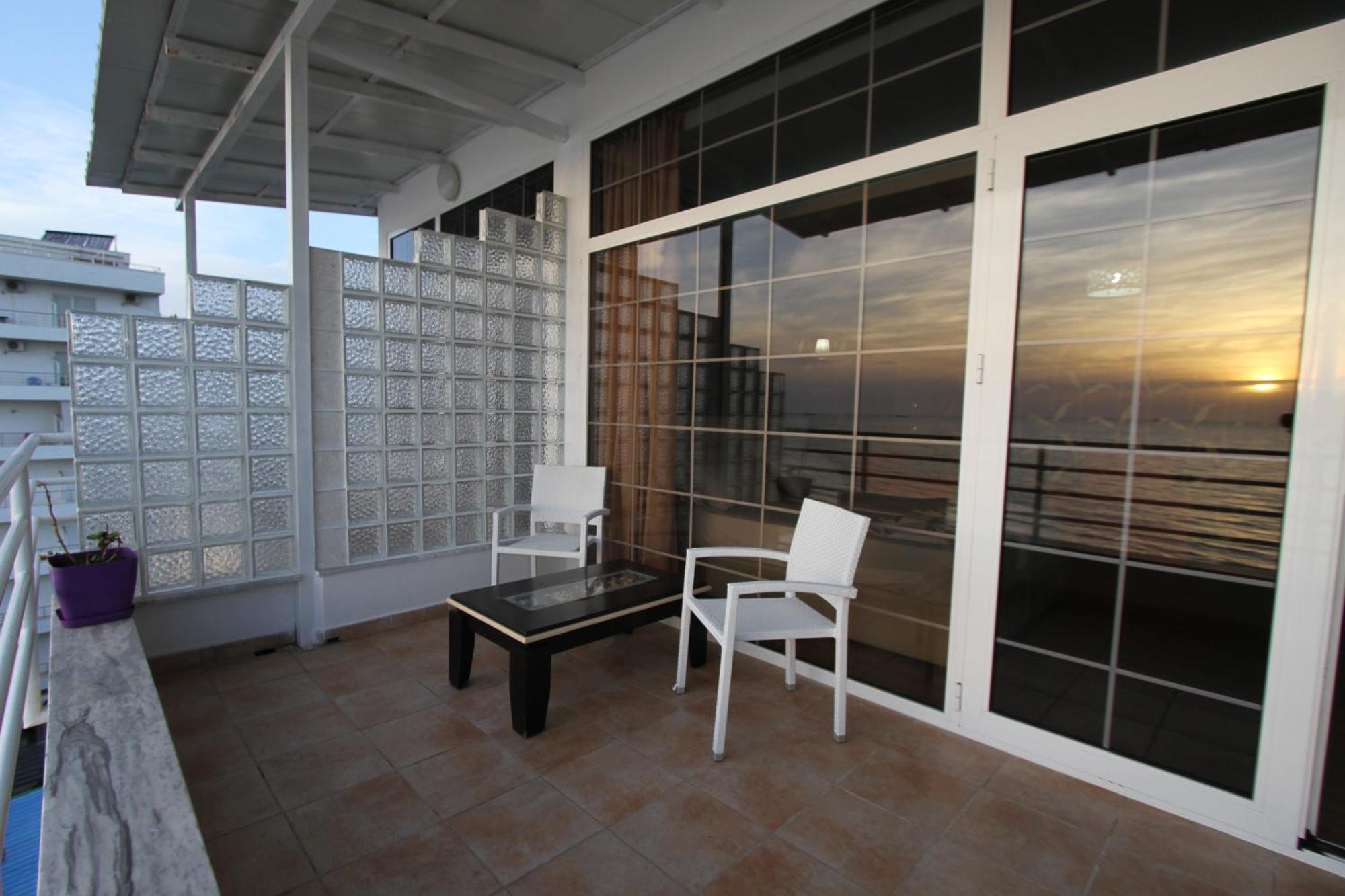 Espana Aparthotel Shkallnur Phòng bức ảnh