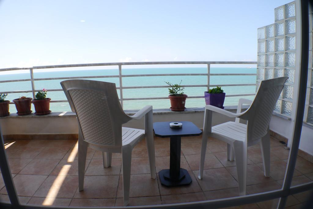 Espana Aparthotel Shkallnur Ngoại thất bức ảnh
