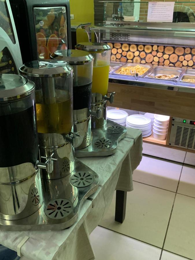 Espana Aparthotel Shkallnur Ngoại thất bức ảnh